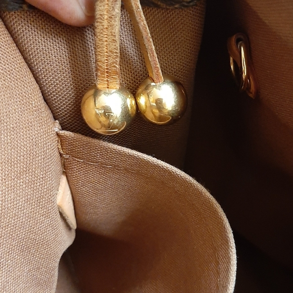 *SOLD* Louis Vuitton Popincourt Haut Shoulder Handbag FL0035 - Picture 12 of 13